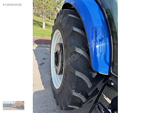 Machinery / Agricultural Machines / Tractors / New Holland / TD5.110