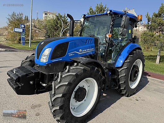 Machinery / Agricultural Machines / Tractors / New Holland / TD5.110