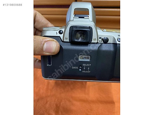 35 mm SLR / Pentax / Pentax MZ-7 + 28-80mm Analog Set on