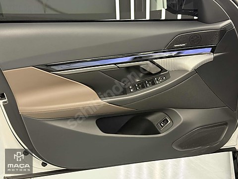 Vasıta / Otomobil / BMW / i Serisi / i5 / eDrive 40 / M Sport