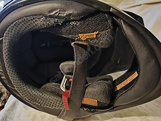 Vehicle Parts / Motorcycle Equipment / Helmet, Dress & Equipments / Helmets