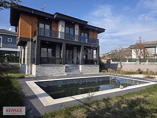 REMAX ANKA'DAN ÇAVUŞ 'DA MÜSTAKİL 600 M2 5+1 HAVUZLU VİLLA #1280802161