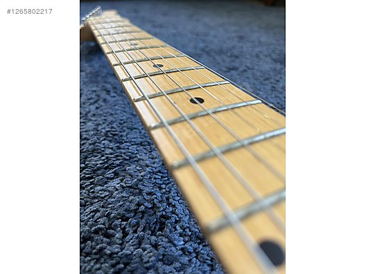 Used & Brand New Items / Music / Musical Instruments / Stringed Instruments / Guitar / Electric