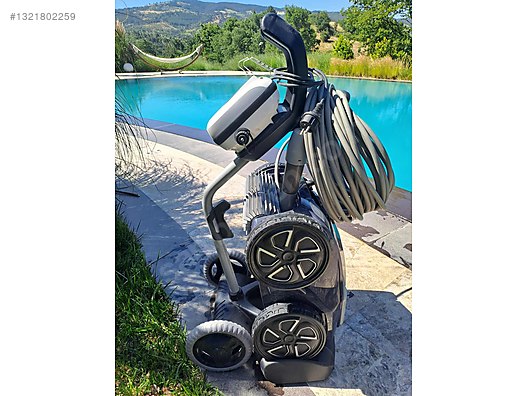 Zodiac Alpha iQ RA 6300 iQ otomatik havuz temizleme makinası
