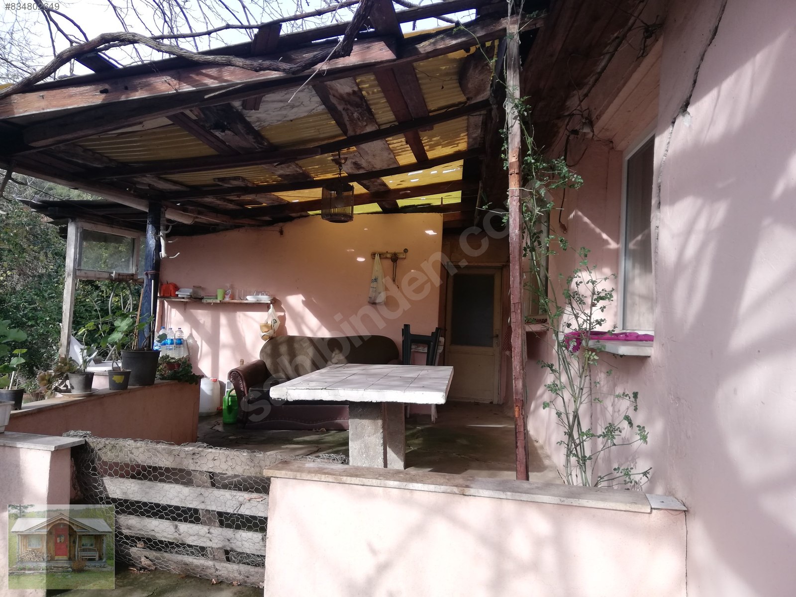 Emlak Ofisinden Satılık 3+1, 400 m² Müstakil Ev 750.000 TL�ye