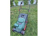 Bosch Universal Verticut 1100 çim havalandırma