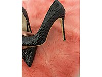 Acil!!! yılan derisi 37 numara topuklu