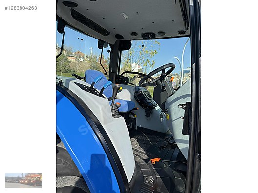 Machinery / Agricultural Machines / Tractors / New Holland / 75-66s