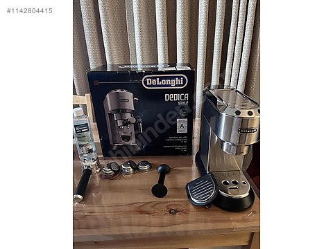 Delonghi dedica 2024 style ec 685