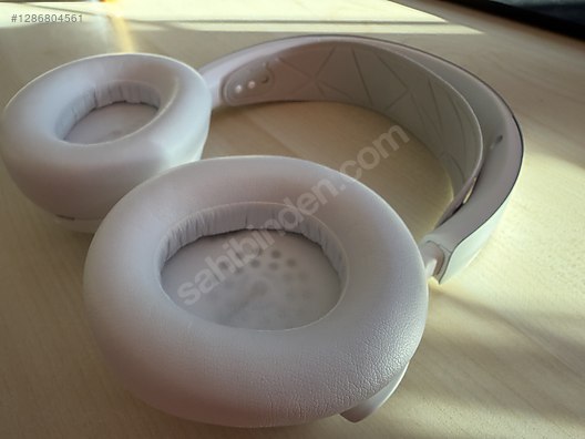 Used & Brand New Items / Gaming & Gamers Exclusive / Gaming Equipment / Gaming Headset