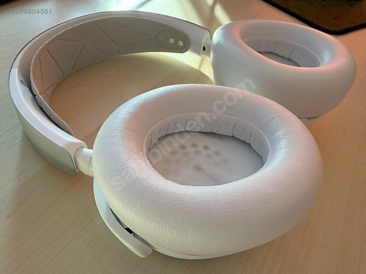 Used & Brand New Items / Gaming & Gamers Exclusive / Gaming Equipment / Gaming Headset