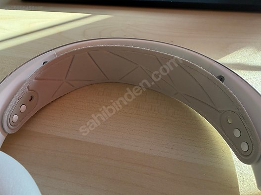 Used & Brand New Items / Gaming & Gamers Exclusive / Gaming Equipment / Gaming Headset