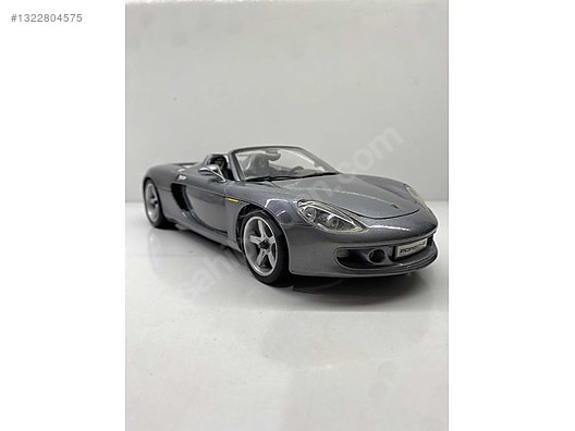 Maisto Diecast Model 1:18 Porsche Araba - 1322804575