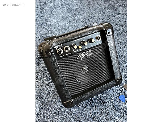 Used & Brand New Items / Music / Musical Instruments / Stringed Instruments / Guitar / Electric