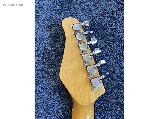 Used & Brand New Items / Music / Musical Instruments / Stringed Instruments / Guitar / Electric