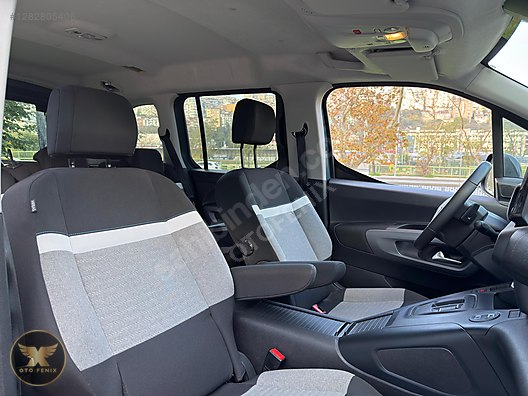 OTOFENİX 2024 CITOREN BERLINGO SHINE E-TOGGLE ŞRT.TAKİP 13.672KM