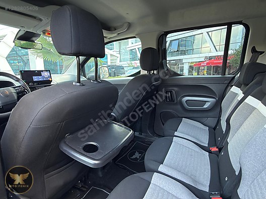 OTOFENİX 2024 CITOREN BERLINGO SHINE E-TOGGLE ŞRT.TAKİP 13.672KM