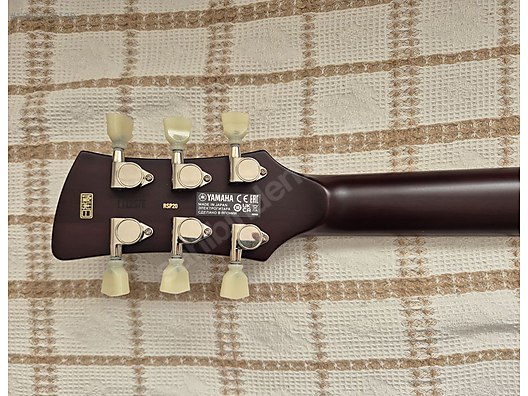 İkinci El ve Sıfır Alışveriş / Müzik / Müzik Aletleri / Telli Çalgılar / Gitar / Elektro