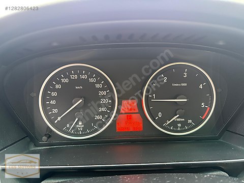 Vasıta / Otomobil / BMW / 5 Serisi / 520d / Premium