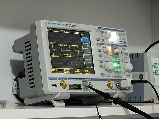 İkinci El ve Sıfır Alışveriş / Teknik Elektronik / Test & Ölçüm Cihazı / Osiloskop