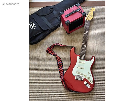 İkinci El ve Sıfır Alışveriş / Müzik / Müzik Aletleri / Telli Çalgılar / Gitar / Elektro