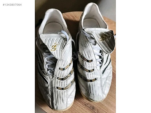 Çivisiz Beyaz 40 Numara Adidas Krampon & Ayakkabı - 1343807064