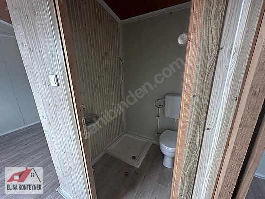 Machinery / Industrial / Containers & Cabins / Containers