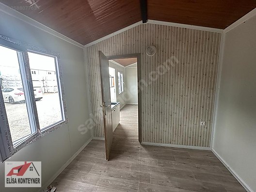 Machinery / Industrial / Containers & Cabins / Containers