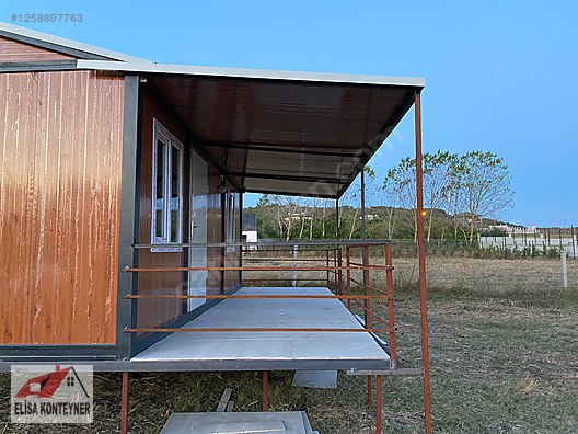 Machinery / Industrial / Containers & Cabins / Containers