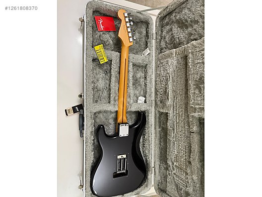 İkinci El ve Sıfır Alışveriş / Müzik / Müzik Aletleri / Telli Çalgılar / Gitar / Elektro