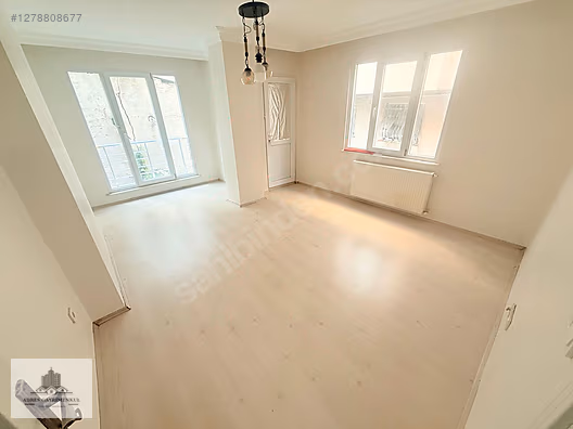 =ADRES=EYÜP PARK AVM YANI METROYA 5DK MESAFEDE 1.KAT KİRALIK 2+1 #1278808677