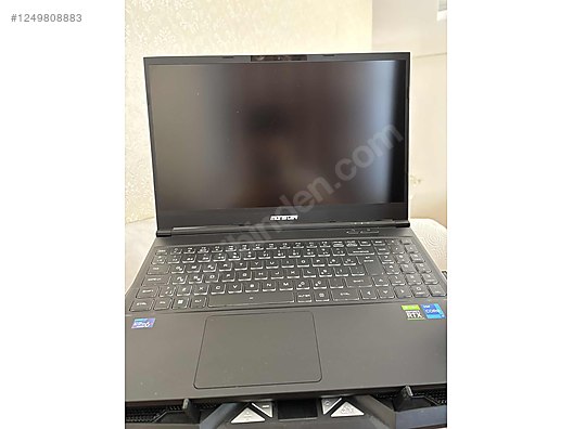 MONSTER Abra A5 15,6