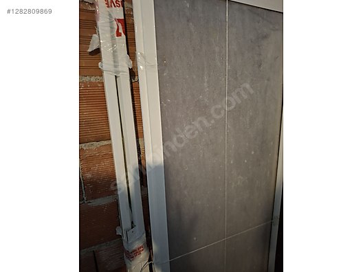 Used & Brand New Items / Garden & Home Improvement / Home Improvement / Bathroom & Kitchen / Shower Stalls & Shower Basins