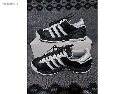 Orjinal Adidas 42,5 no Campus Nsrc on sahibinden.com - 1246810243