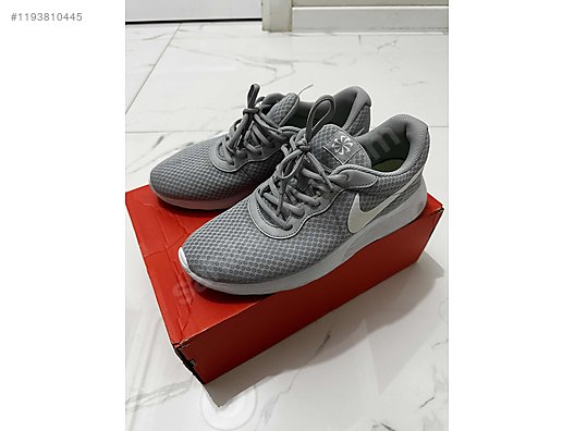 Nike tanjun wolf grey mens best sale