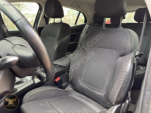 OTOFENİX 2016 RENAULT MEGANE 1.5 DCI TOUCH PLUS 114.137 KM