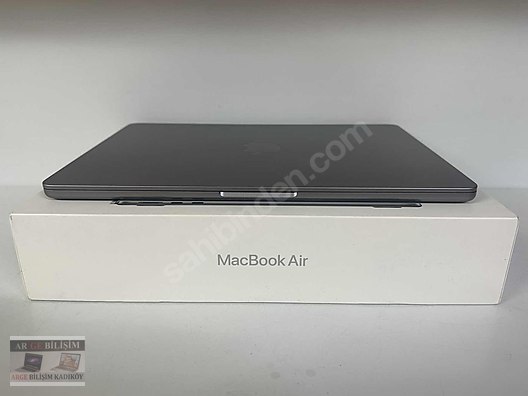 Apple Macbook / MACBOOK AİR 2022 M2 İŞLEMCİ 8GB RAM 256GB SSD PİL