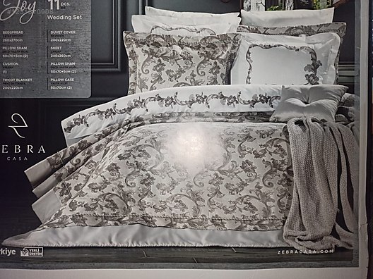 Used & Brand New Items / Home Decor / Home Textiles / Duvet Covers & Bedding Sets