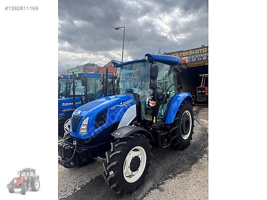 Machinery / Agricultural Machines / Tractors / New Holland / T4.60S