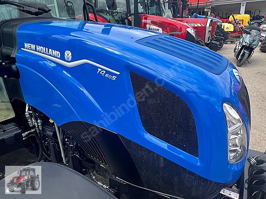 Machinery / Agricultural Machines / Tractors / New Holland / T4.60S