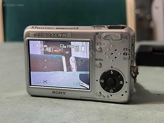 Kompakt / Sony / Cybershot DSC T3 / SONY CYBER-SHOT DSC-T3 Dijital
