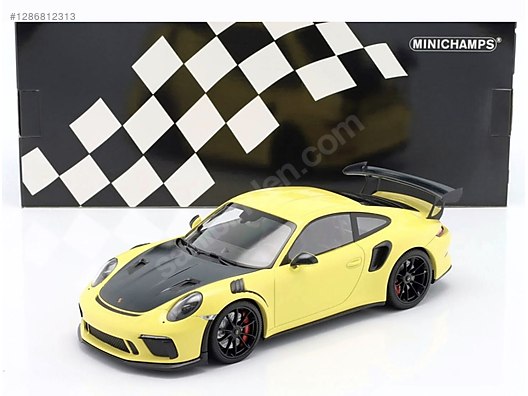 Minichamps Diecast Model 1:18 Porsche Araba - 1286812313