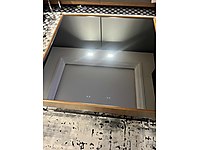 Modern bir orta sehpa