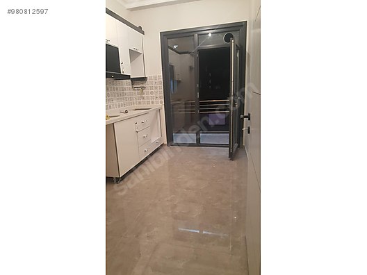 cevizli kosuyolu ve lutfi kirdar hastane yakini 3 1 sifir daire kiralik daire ilanlari sahibinden com da 980812597