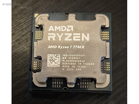 AMD Ryzen 7 7700X 8-Core İşlemci Kutusuz Tray (açıklamalar