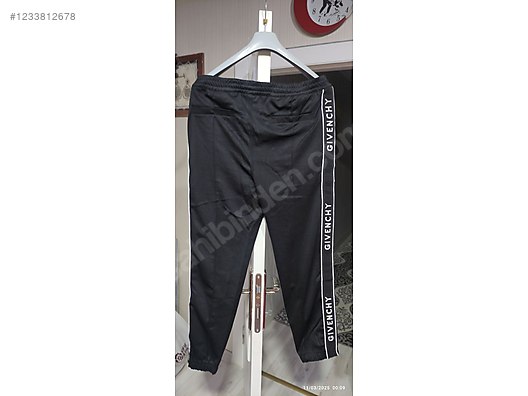 Used & Brand New Items / Clothing & Accessories / Men / Clothing / Tracksuit & Sweatsuit