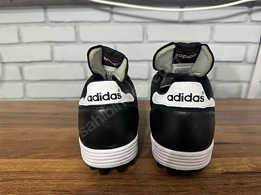 Çivisiz Siyah 43.5 Numara Adidas Krampon & Ayakkabı - 1316812844