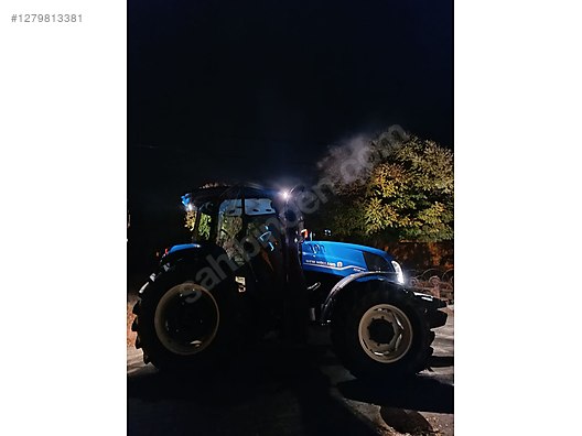 Machinery / Agricultural Machines / Tractors / New Holland / TD5.110