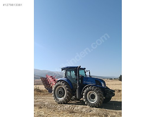 Machinery / Agricultural Machines / Tractors / New Holland / TD5.110