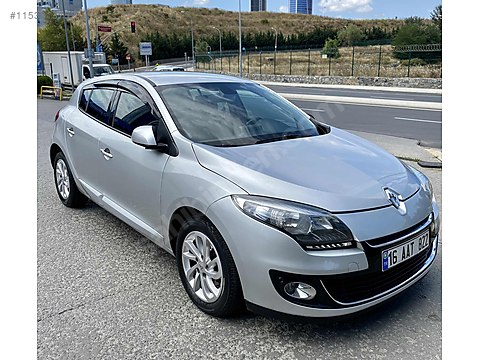 Renault / Megane / 1.5 dCi / Icon / KAZASIZ DEGİŞENSİZ MEGANE III DİZEL  OTOMATİK EN FULL İCON PAKET at  - 1059671817